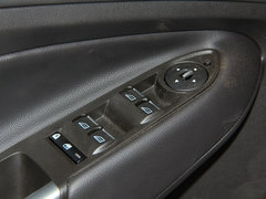 2017款 EcoBoost 245四驱铂翼型