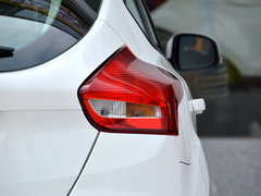2017款 两厢 1.6L 自动风尚型智行版