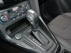 2017款 两厢 1.6L 自动风尚型智行版
