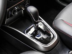 2016款 1.5L 自动豪华版