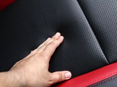 2016款 1.5L 自动豪华版