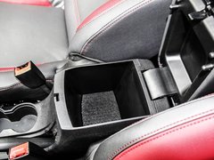 2016款 1.5L 自动豪华版