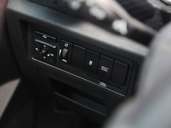 2016款 1.5T CVT尊贵型