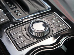 2016款 1.5T CVT尊贵型