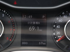 2016款 1.5T CVT尊贵型