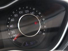 2016款 1.5T CVT尊贵型