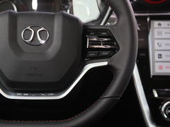 2016款 1.5T CVT尊贵型
