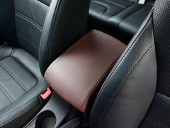 2016款 1.5L 自动炫赫版