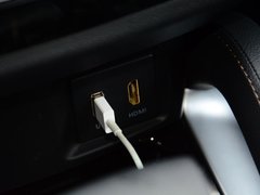 2016款 1.5L 自动炫赫版