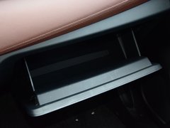 2016款 1.5L 自动炫赫版