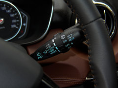 2016款 1.5L 自動(dòng)炫智版