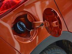 2016款 1.2L 手动豪华型