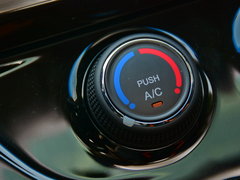 2016款 1.2L 手动豪华型