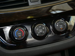 2016款 1.2L 手动豪华型