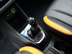 2016款 1.2L 手动豪华型