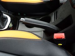 2016款 1.2L 手动豪华型