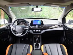 2016款 1.2L 手动豪华型