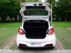 2016款 1.2L 手动豪华型