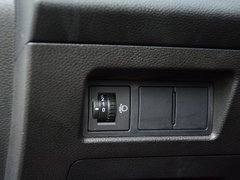 2016款 1.2L 手动豪华型