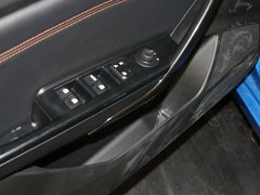 2016款 1.2L 手动豪华型