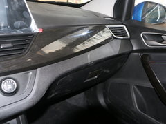 2016款 1.2L 手动豪华型