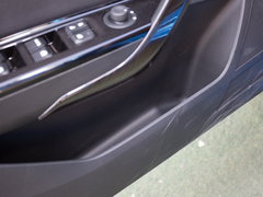 2016款 1.2L 手动时尚版