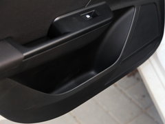 2016款 1.2L 手动舒适型