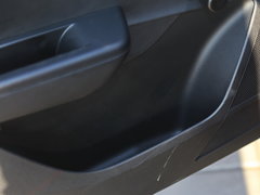 2016款 1.2L 手动超值版