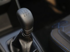 2016款 1.2L 手动超值版