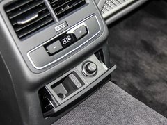 2017款 45 TFSI quattro 风尚型