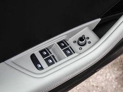 2017款 45 TFSI quattro 风尚型