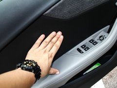 2017款 45 TFSI quattro 风尚型