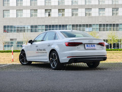 2017款 40 TFSI 运动型