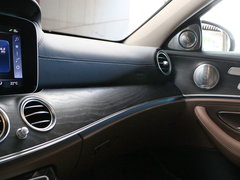2016款 E 200 L 运动型