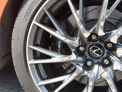 2017款 F 5.0L 碳纤维版