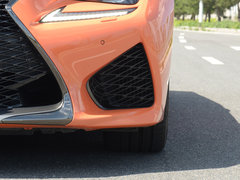2017款 F 5.0L 碳纤维版