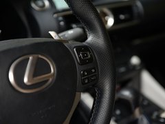 2017款 F 5.0L 碳纤维版