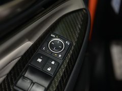 2017款 F 5.0L 碳纤维版