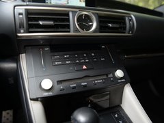 2017款 F 5.0L 碳纤维版