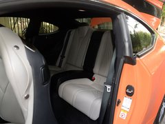 2017款 F 5.0L 碳纤维版