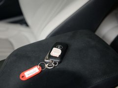 2017款 F 5.0L 碳纤维版