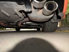 2017款 F 5.0L 碳纤维版