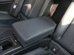 2017款 F 5.0L 驭峰版