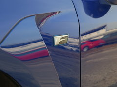 2017款 F 5.0L 驭峰版