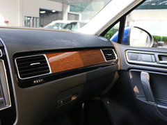 2017款 3.0TSI 行政版