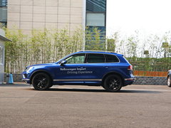 2017款 3.0TSI 行政版