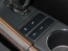 2016款 2.3T 自动四驱尊享版