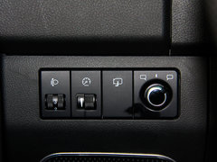 2016款 2.3T 自动四驱尊享版