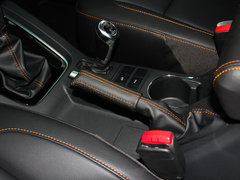 2016款 2.3T 自动四驱尊享版