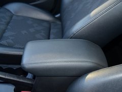 2016款 1.6L 自动豪华型